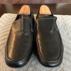 Cole Haan - Men’s 9.5 - Black Leather Loafer